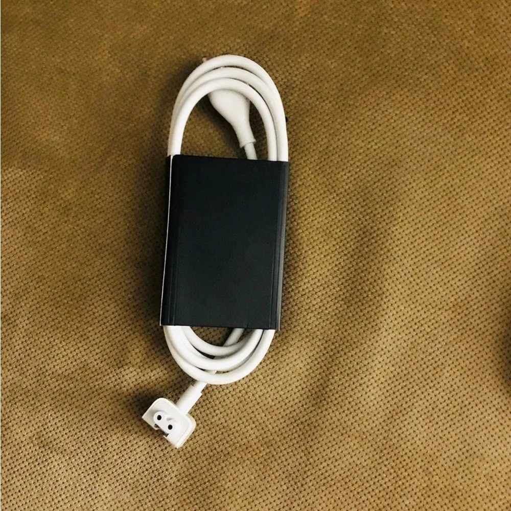 🆕 New Apple power adapter extension cable